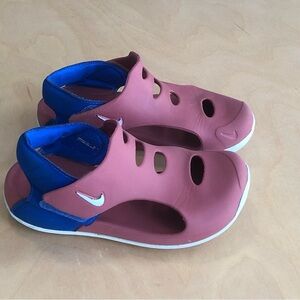 Nike Sunray Protect 3 Red Blue Sport Sandals Kids Sz 3Y.